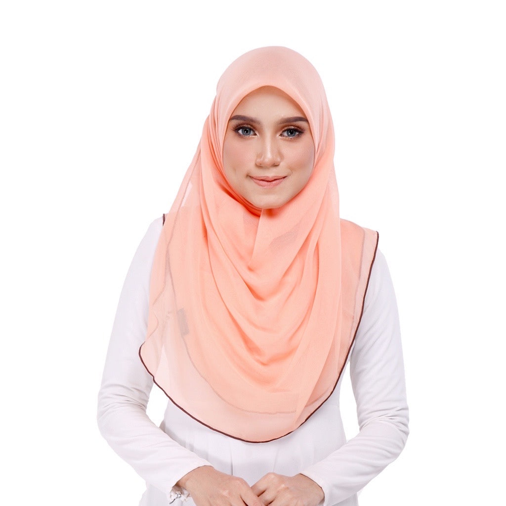 Tudung Bawal Maira Ruffle - Peach Fuzz