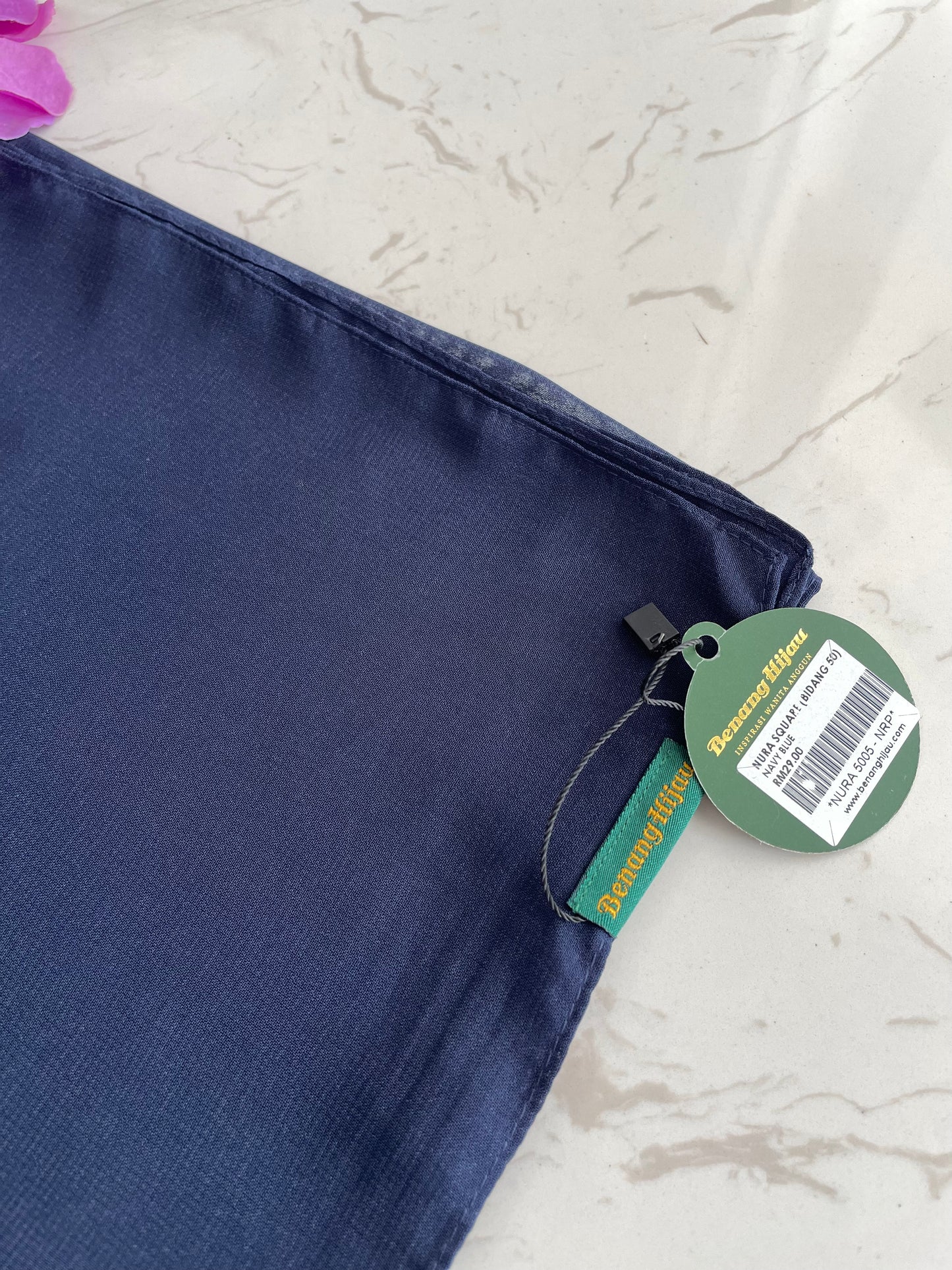 Bawal Nura Square - 37 Navy Blue