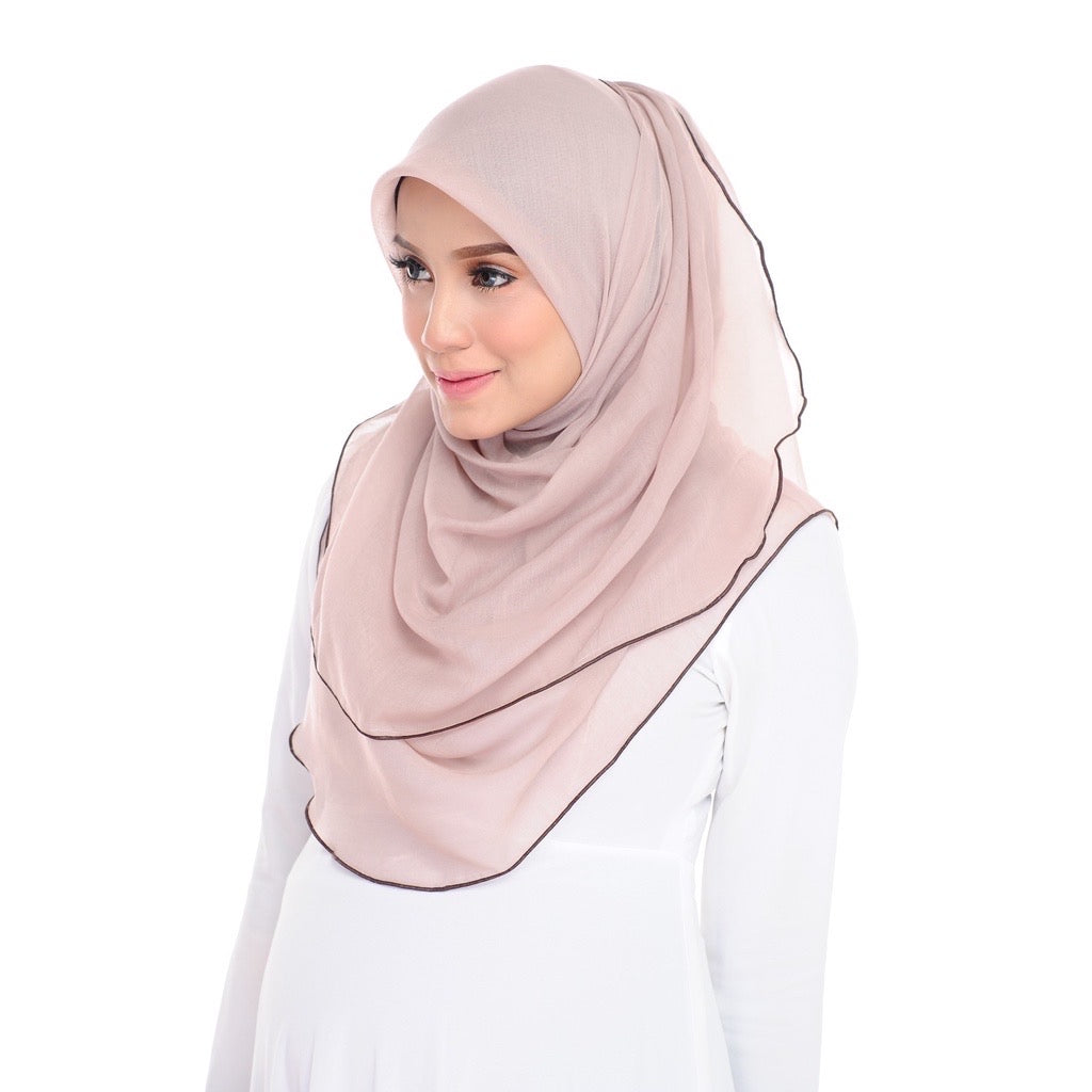 Tudung Bawal Maira Ruffle - Hazelnut