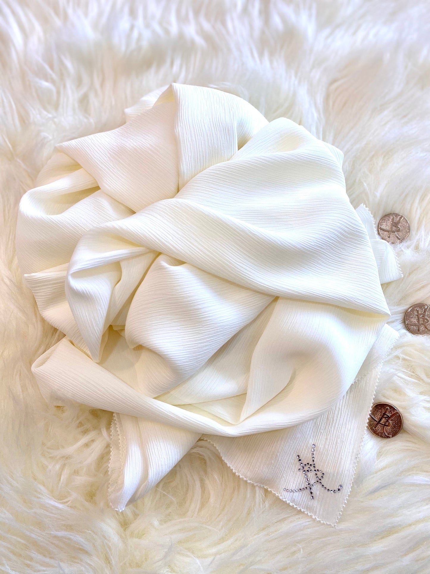 Eyelash Shawl Nelia - 11 Cream Yellow