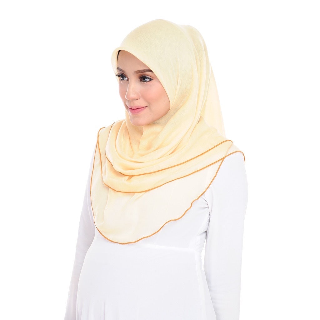 Tudung Bawal Maira Ruffle - French Vanilla II