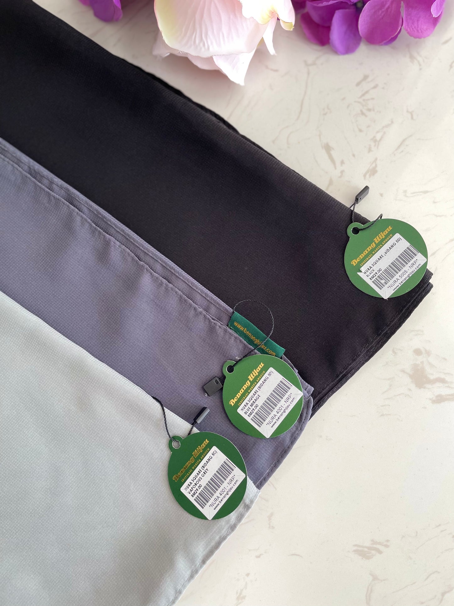 Bawal Nura Square - 40 Black