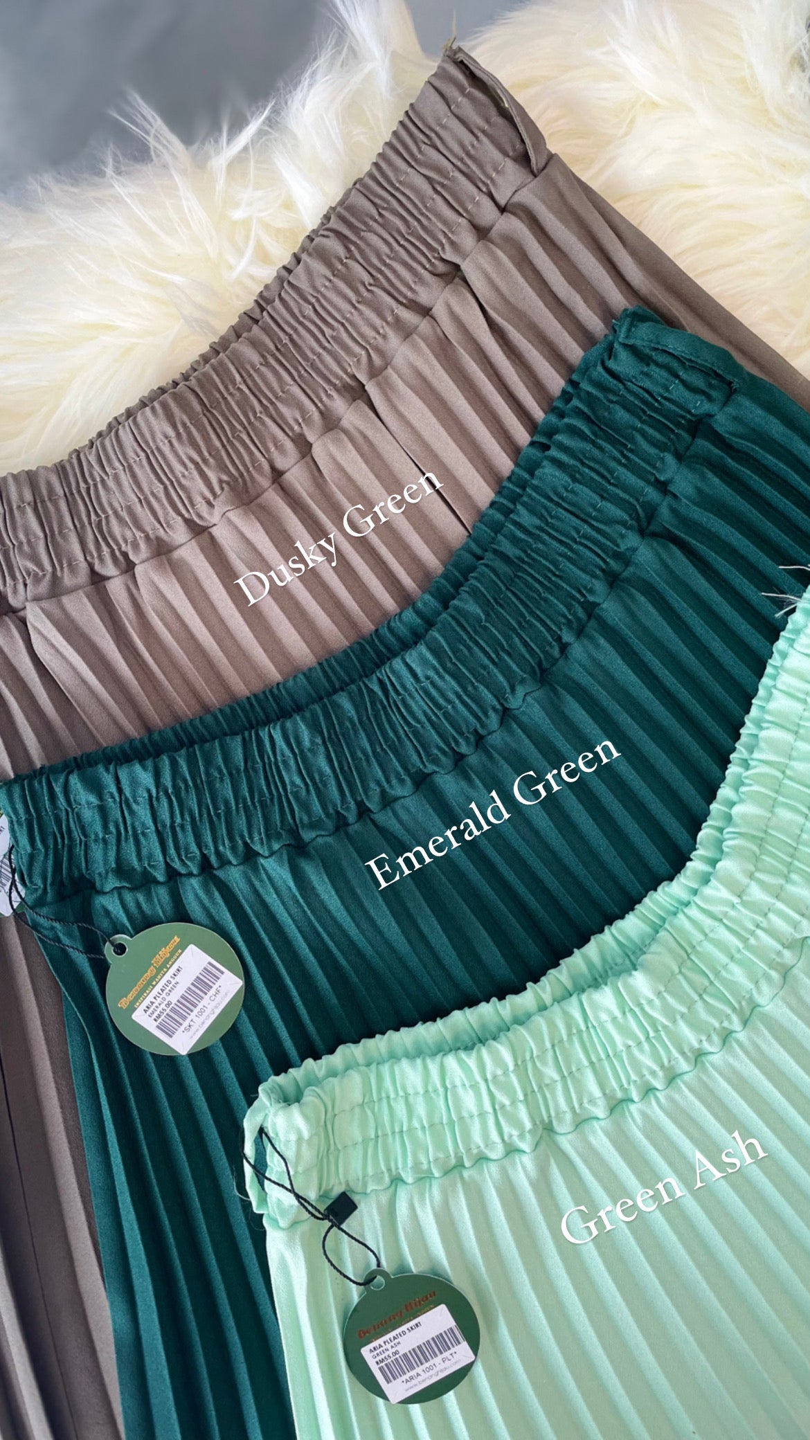 Aria Pleated Skirt - 16 Green Ash