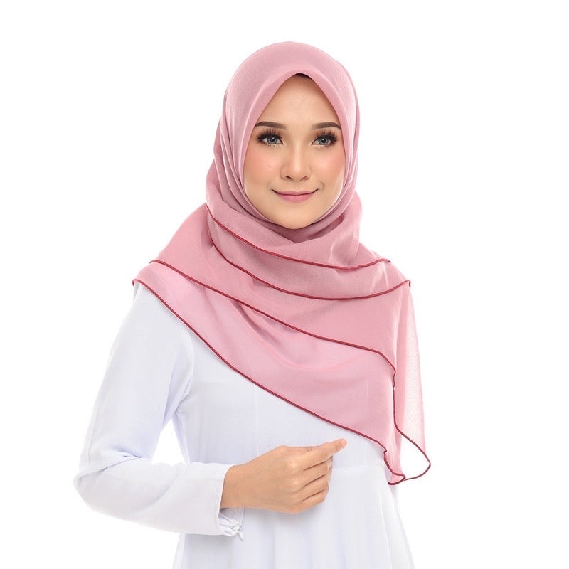 Tudung Bawal Maira Ruffle - Rouge Pink