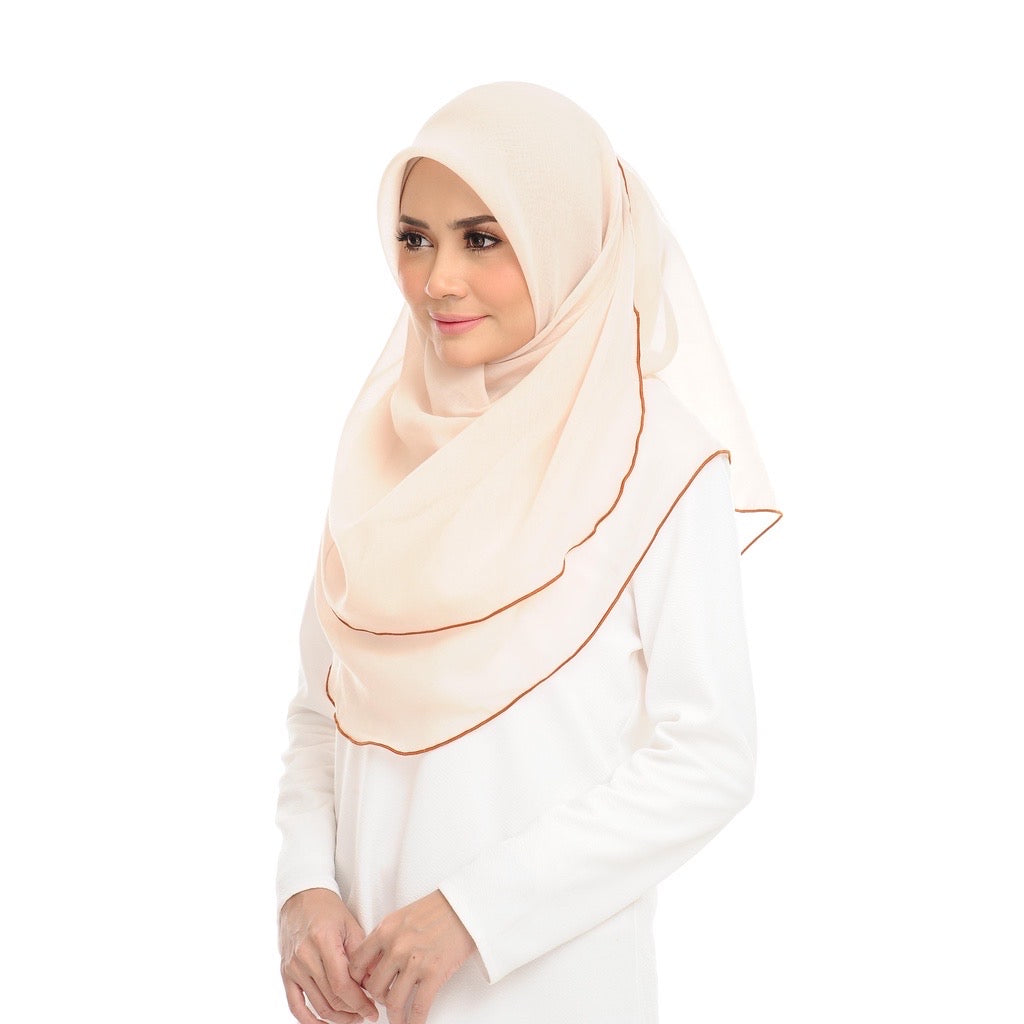 Tudung Bawal Maira Ruffle - White Smoke