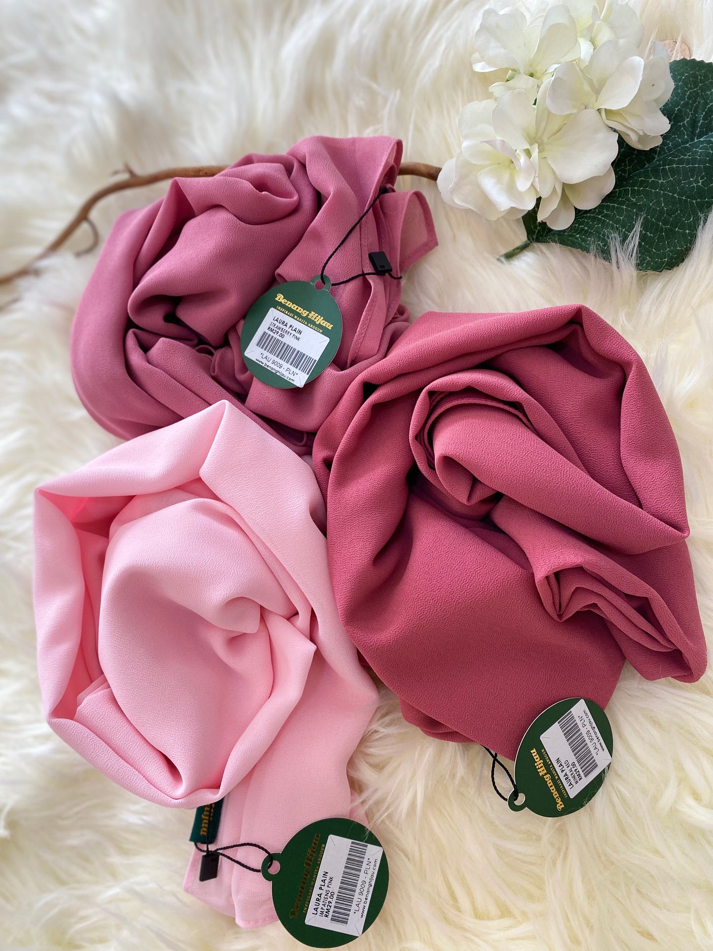 Laura Long Shawl - 32 Mineral Red