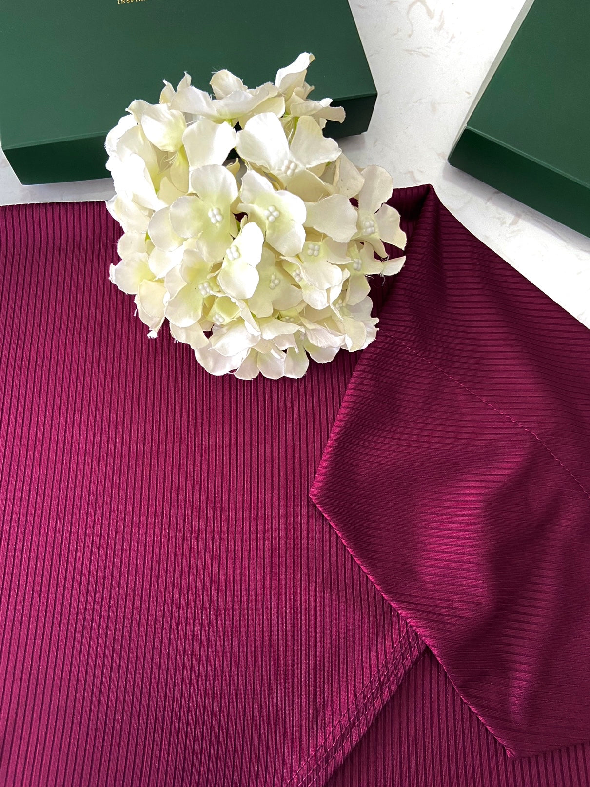 Tudung Instant Nayla - Deep Red