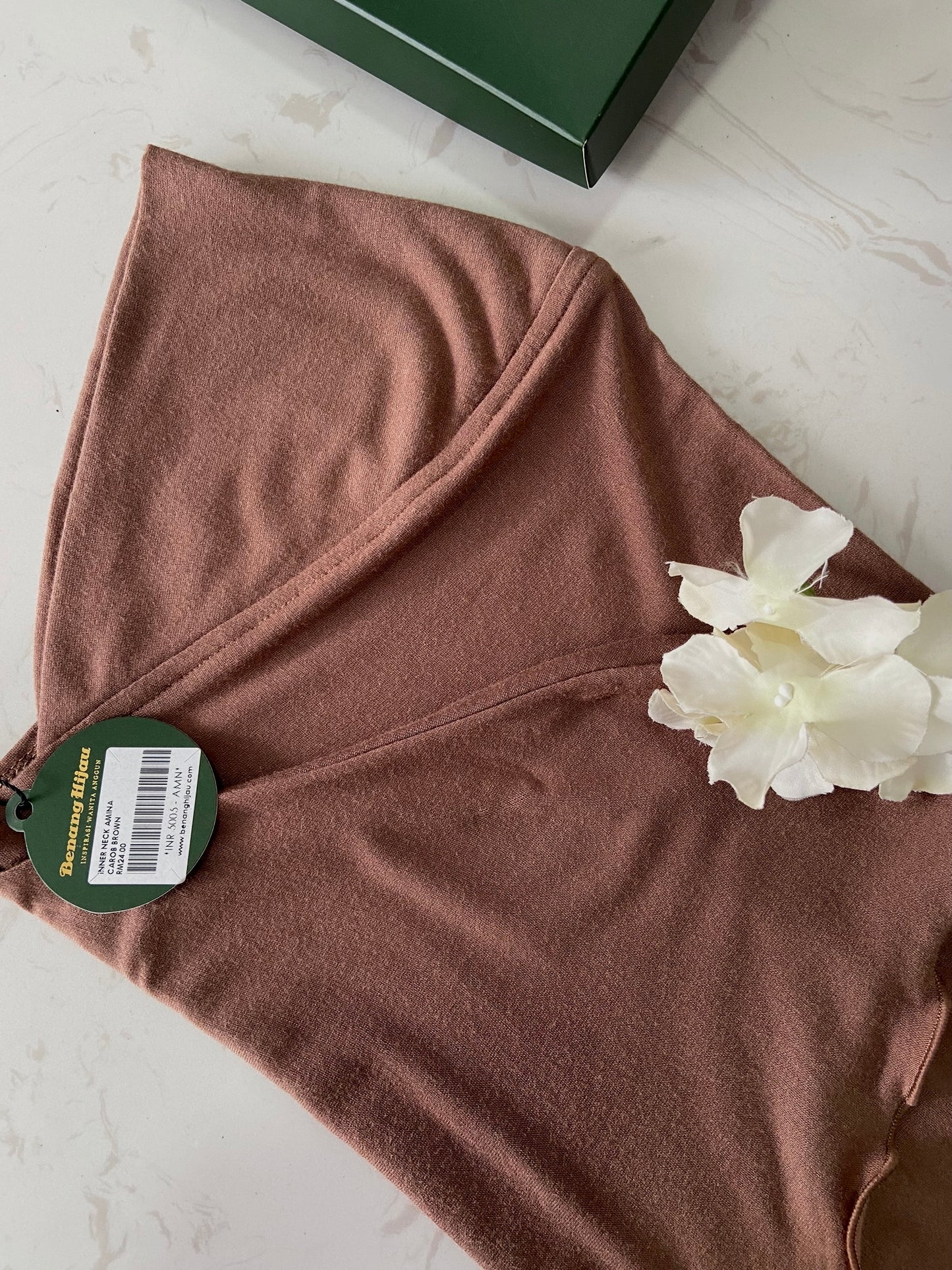 Inner Neck Amina - 16 Carob Brown
