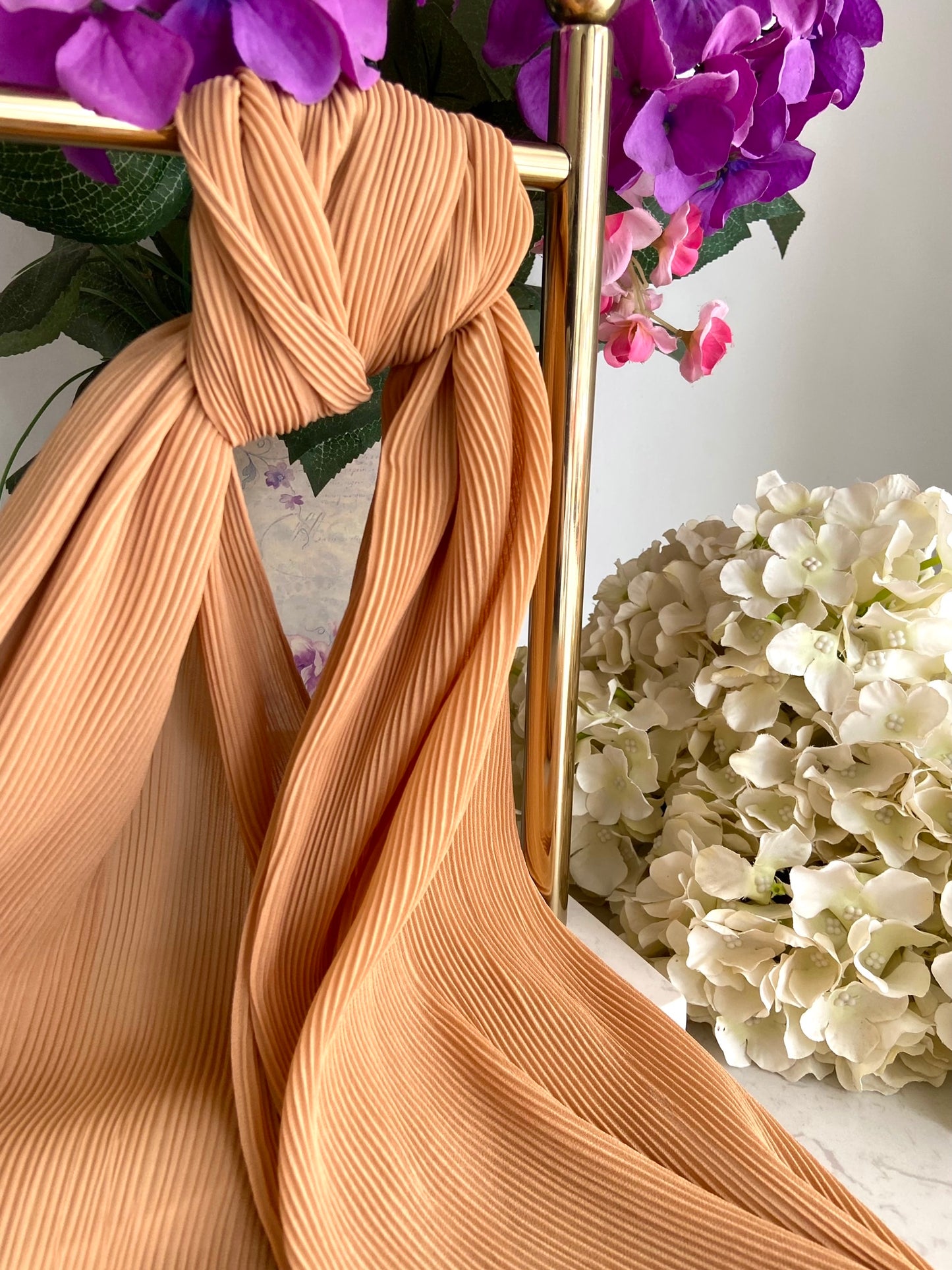 Leia Pleated Shawl - 11 Apple Cinnamon
