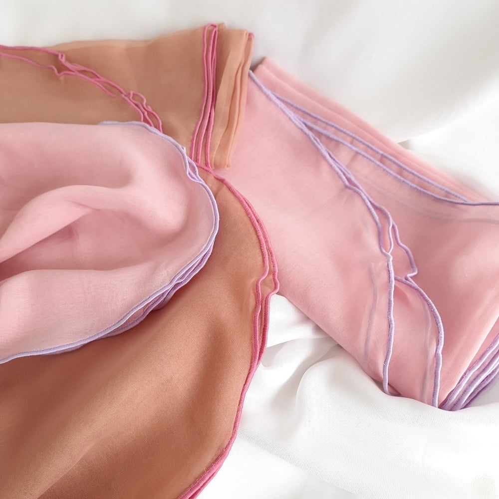 Tudung Bawal Maira Ruffle - Mahogany Rose