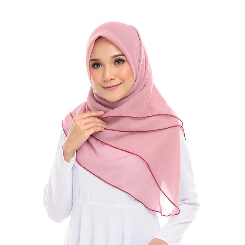 Tudung Bawal Maira Ruffle - Rouge Pink