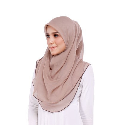 Tudung Bawal Maira Ruffle - Sandy Shades