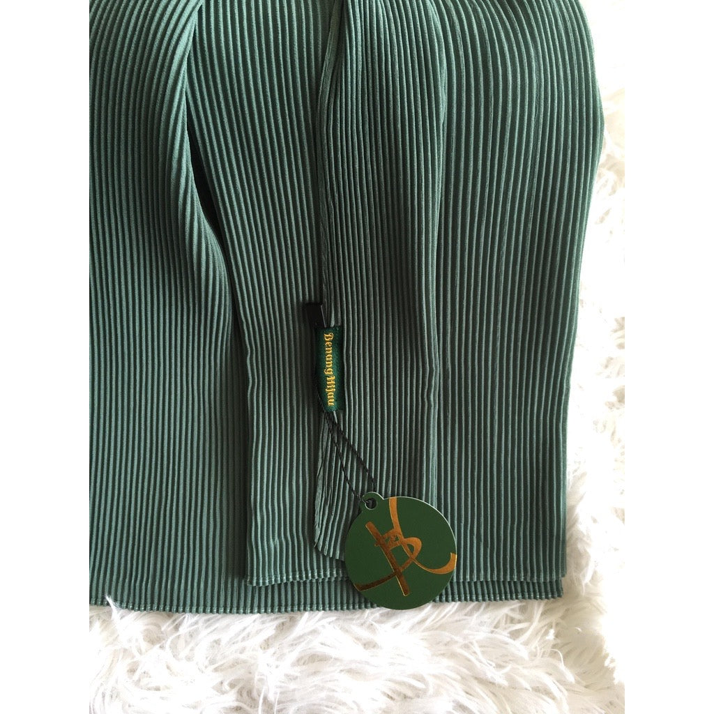 Leia Pleated Shawl - 42 Malachite Green
