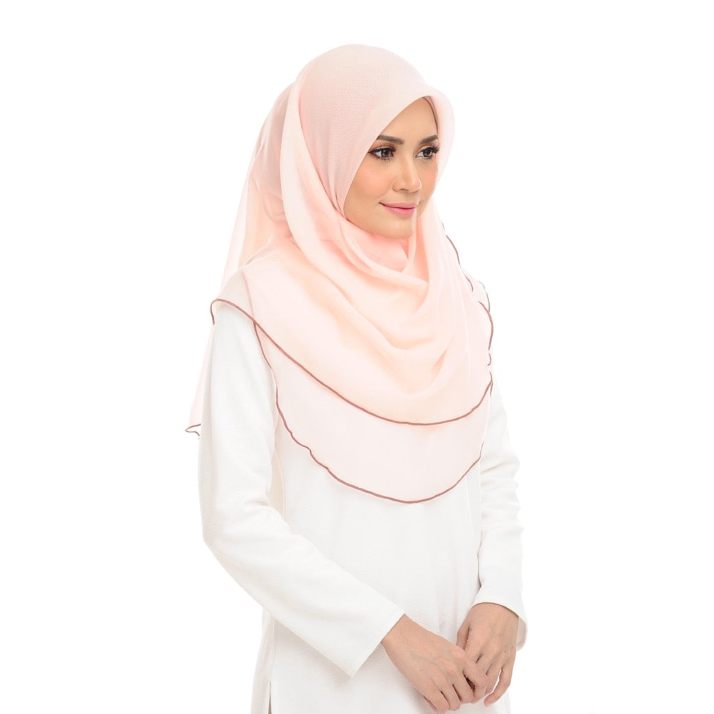 Tudung Bawal Maira Ruffle - Pale Peach