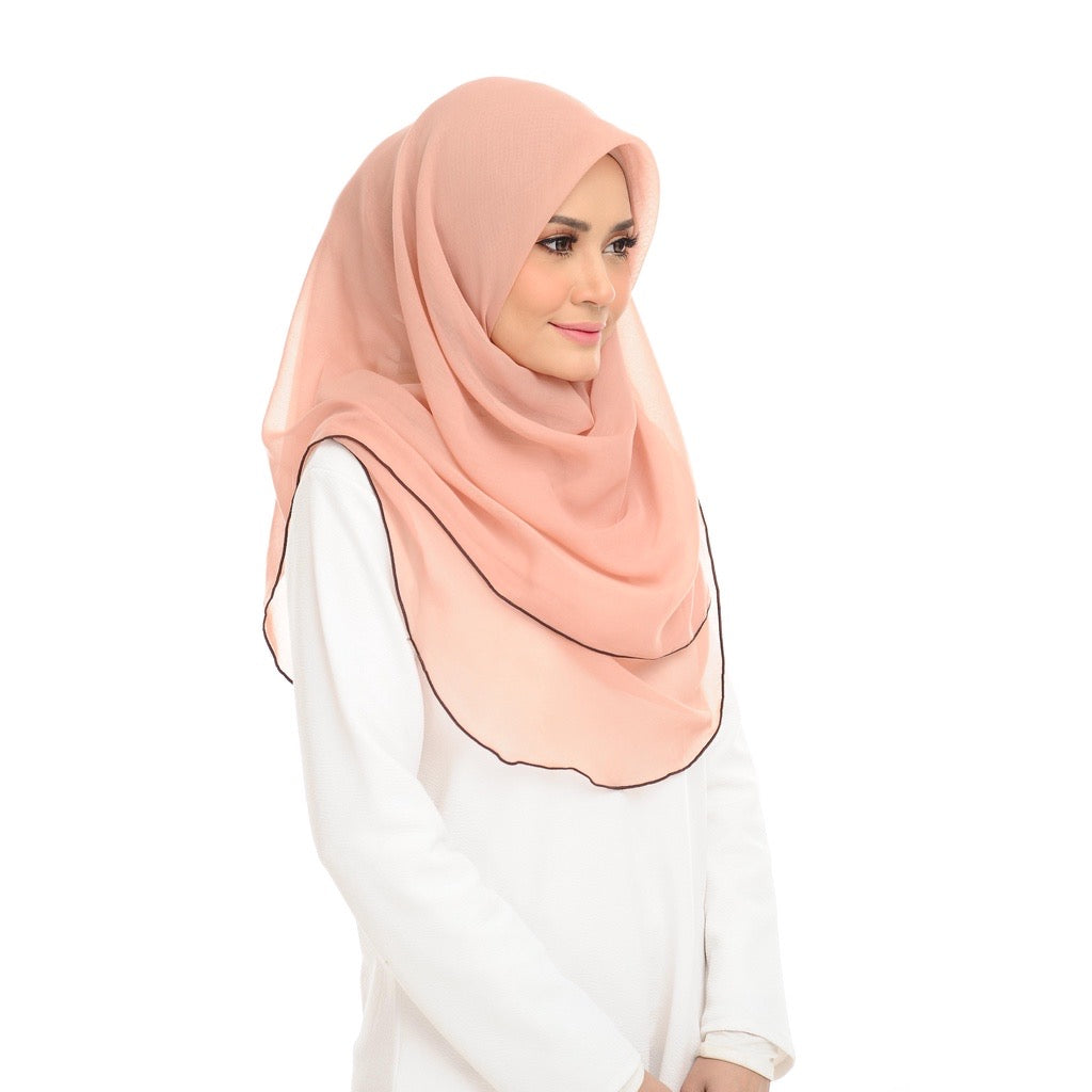 Tudung Bawal Maira Ruffle - Cream Tan