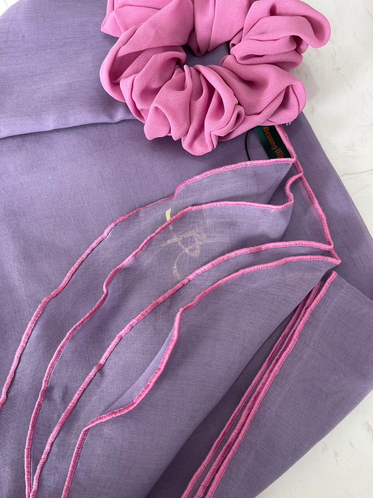 Tudung Bawal Maira Ruffle - Purply Shades