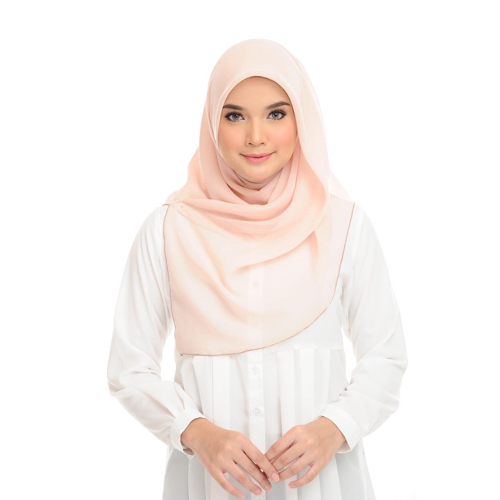 Tudung Bawal Maira Square - Peach Puree