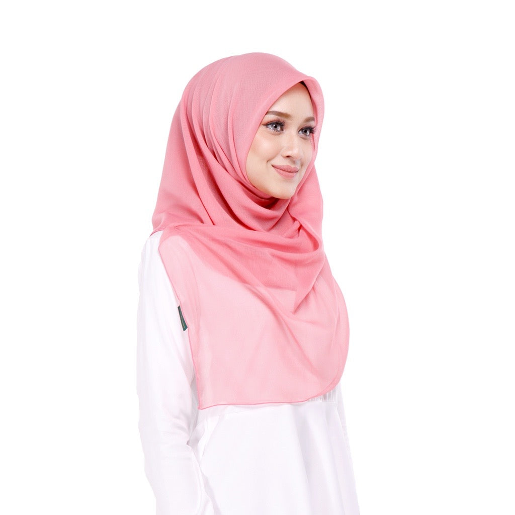 Tudung Bawal Maira Square - Flamingo Pink