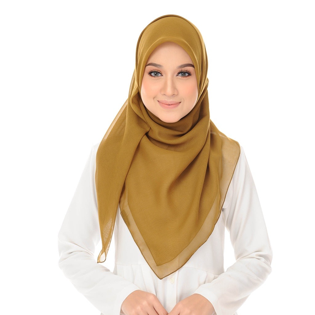 Tudung Bawal Maira Square - Gold