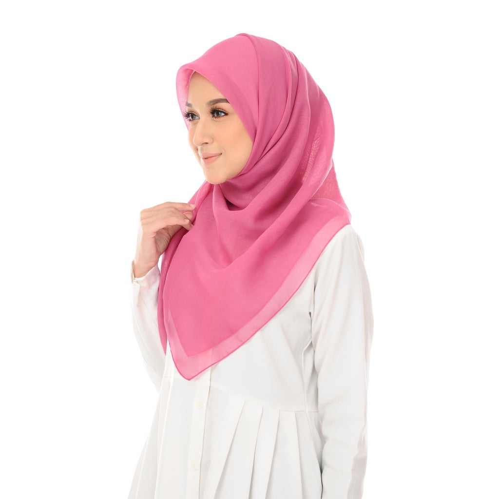 Tudung Bawal Maira Square - Radiant Orchid