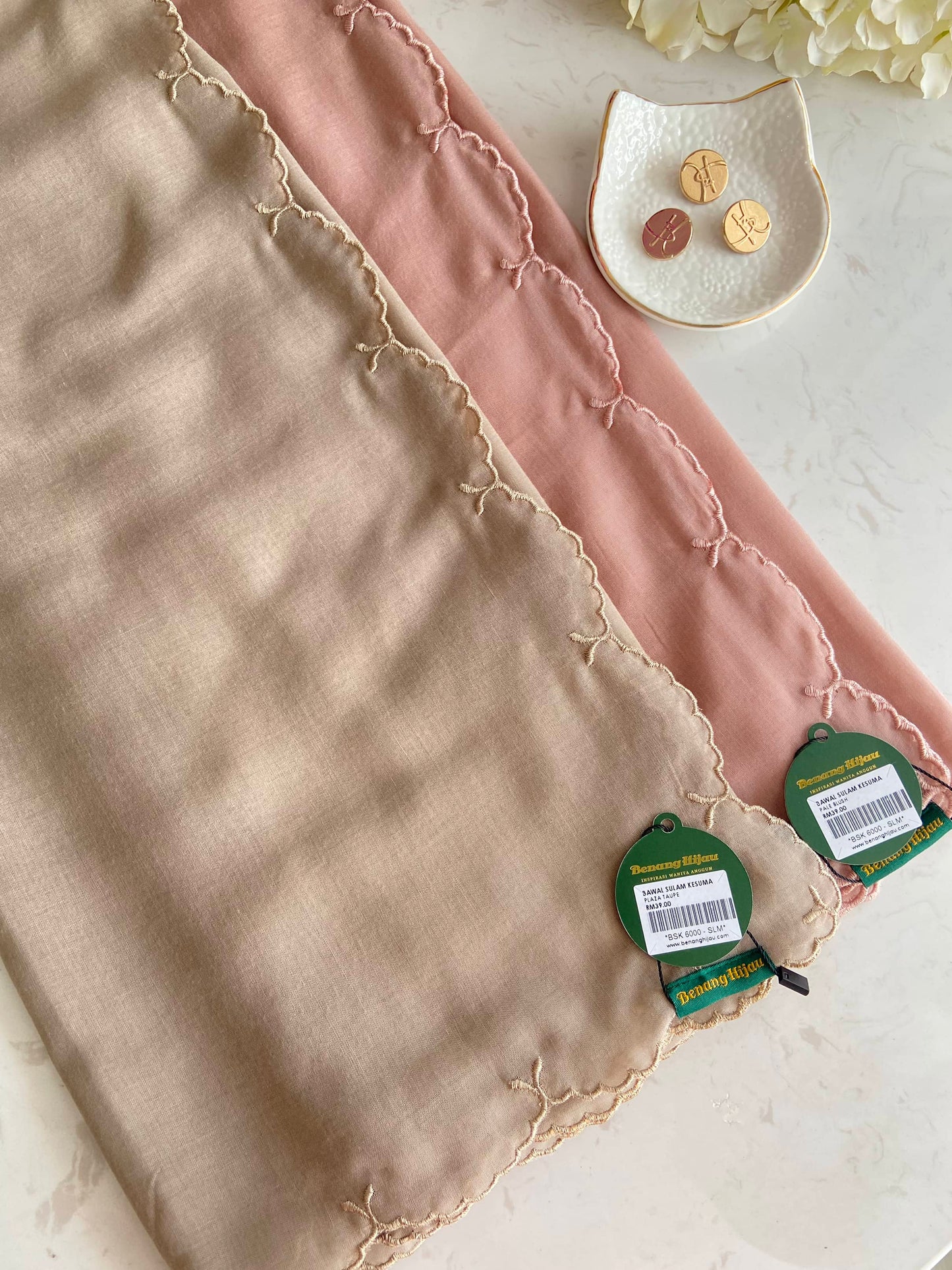 10 Bawal Sulam Kesuma - Plaza Taupe