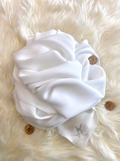 Eyelash Shawl Nelia - 10 Off White