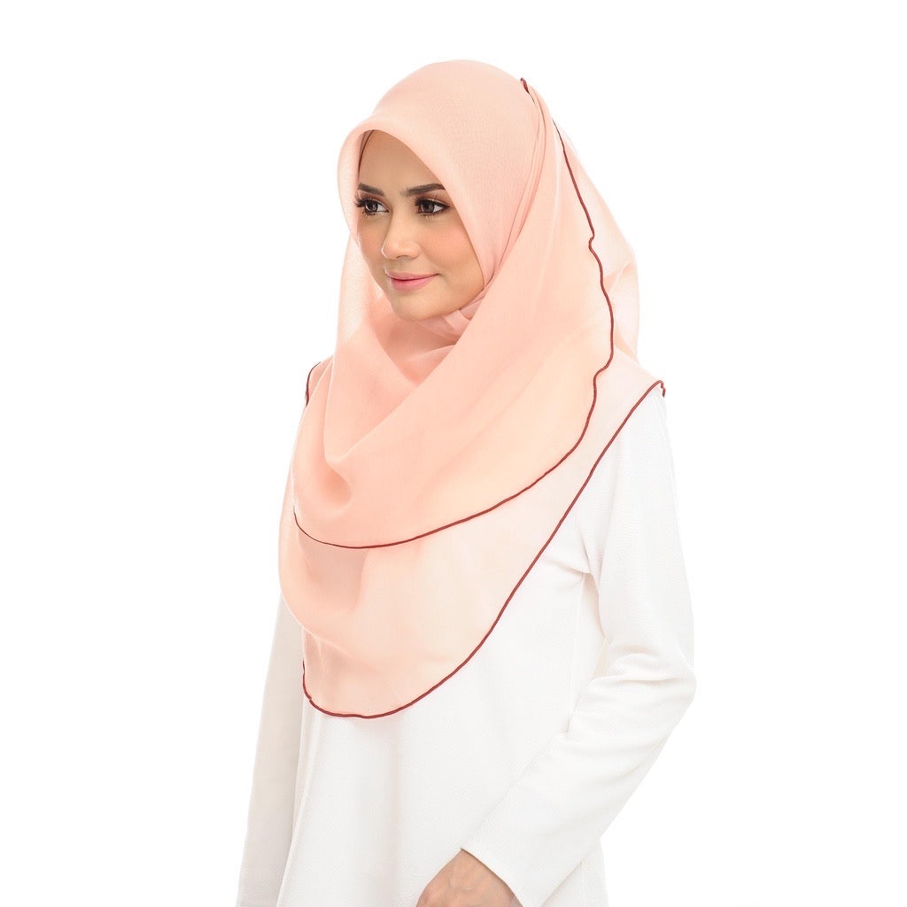 Tudung Bawal Maira Ruffle - Almost Apricot