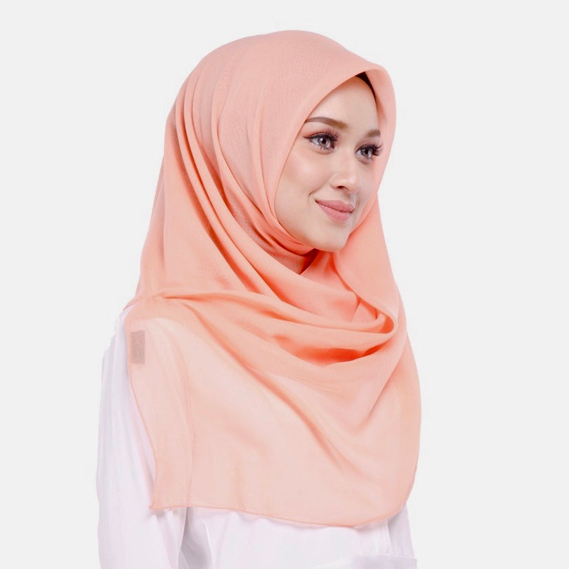 Tudung Bawal Maira Square - Peach Fuzz