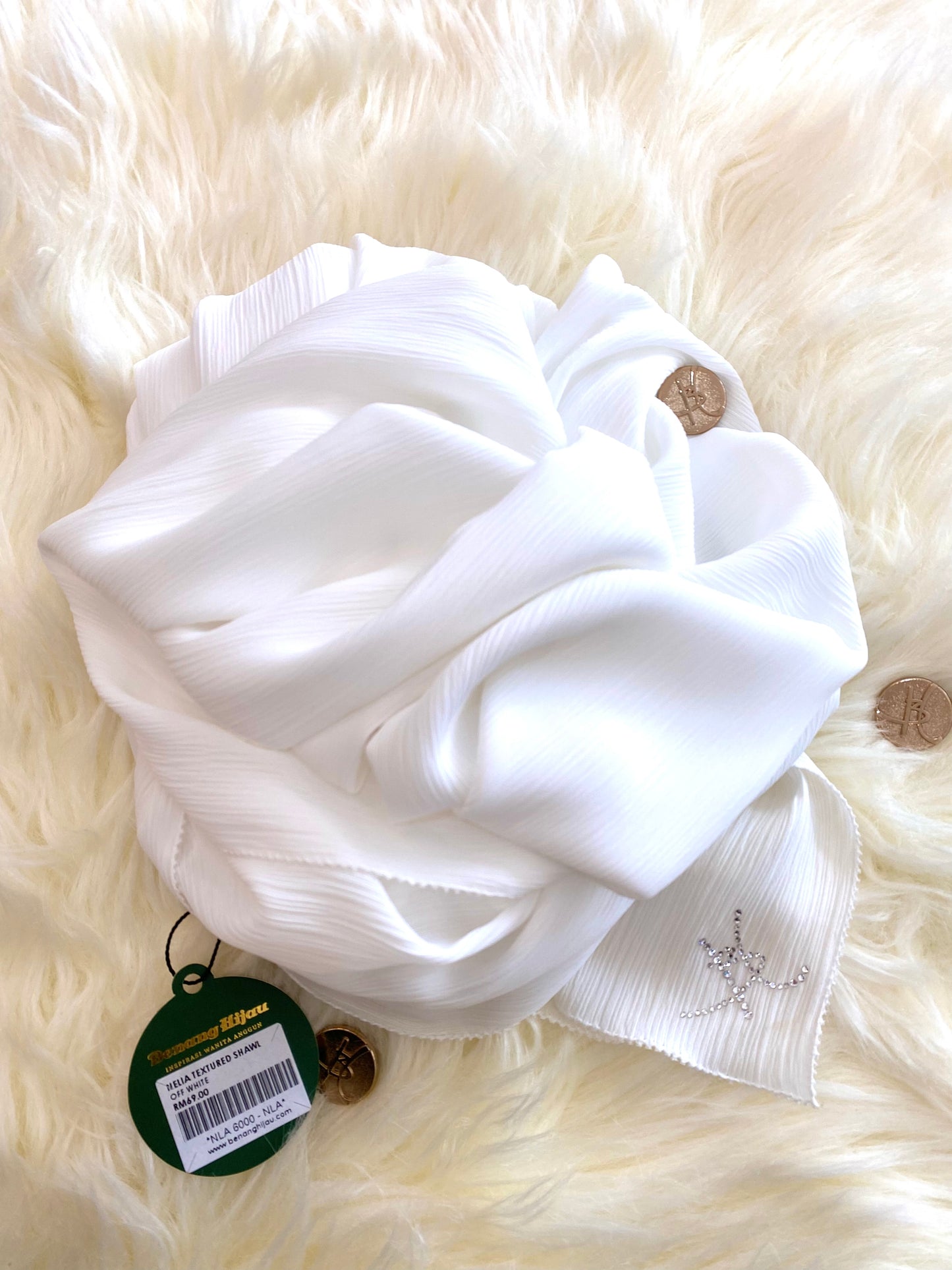 Eyelash Shawl Nelia - 10 Off White