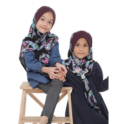 32 Tudung Instant Raisya - Black