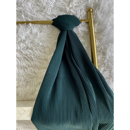 Leia Pleated Shawl - 52 Alpine Green