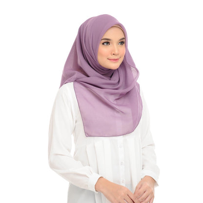 Tudung Bawal Maira Square - Montana Grape